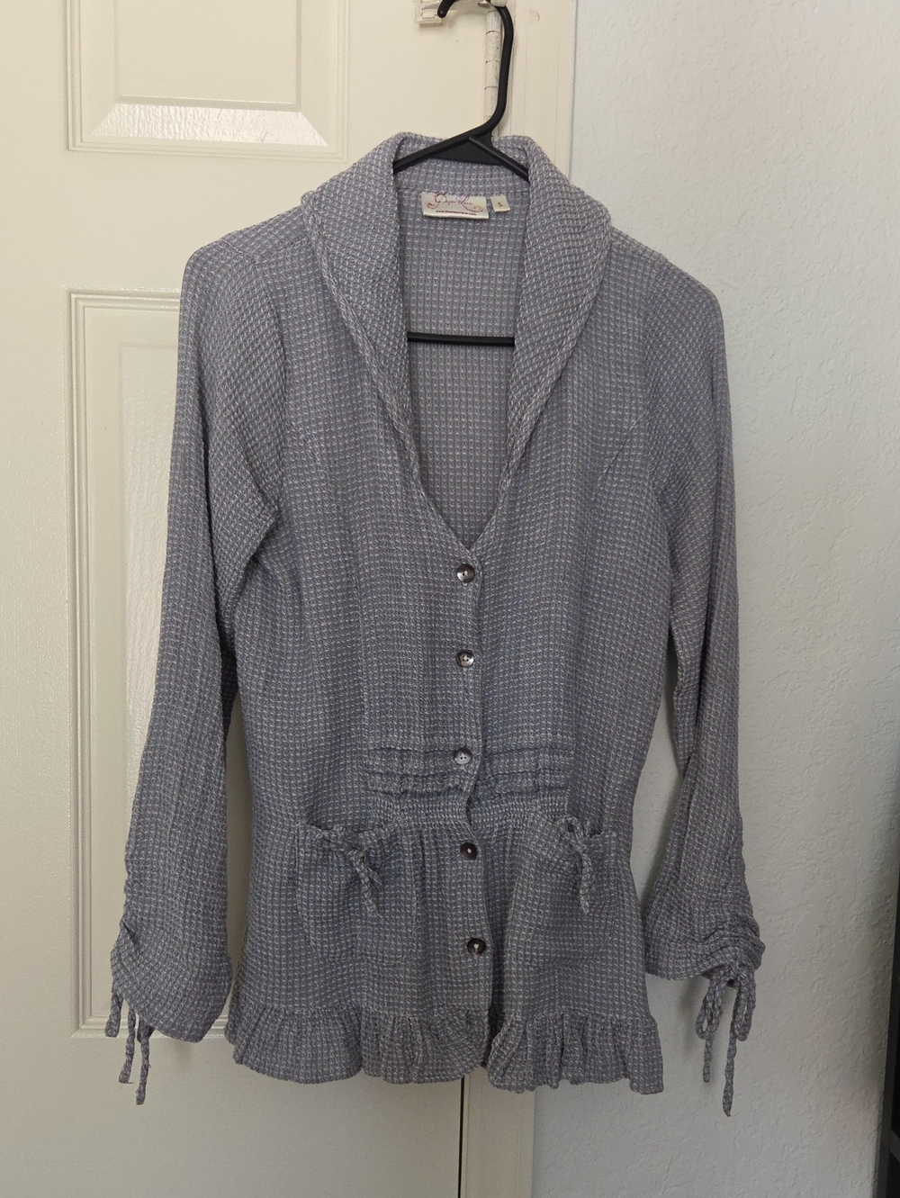 Paper Lace Textured Light Blue Button-Up Cardigan with Ruffle Hem Small